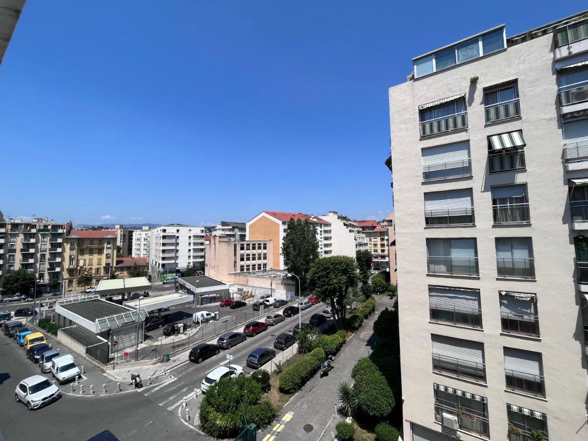 Studio Terrasse Et Parking Prive Niza Exterior foto