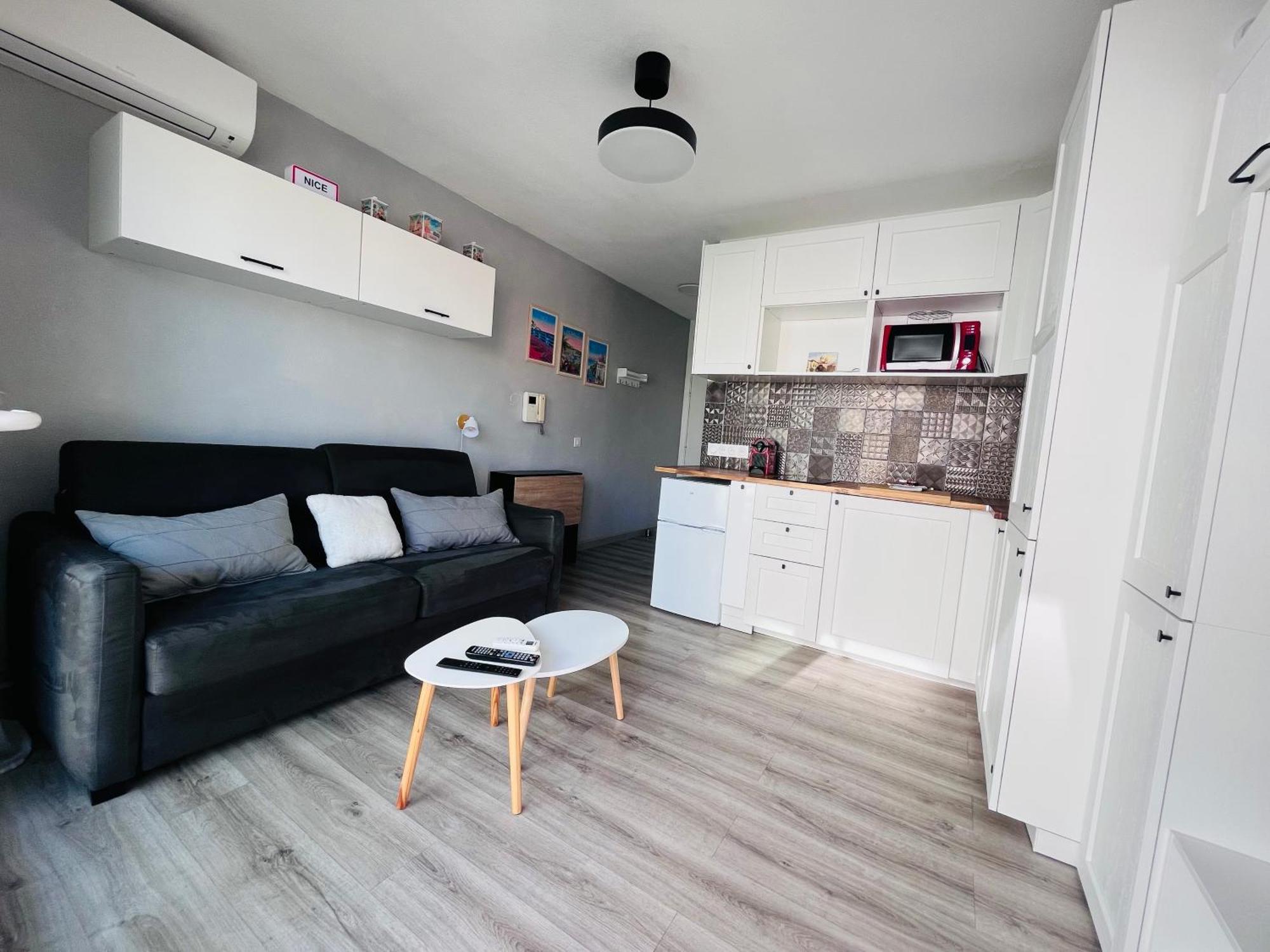 Studio Terrasse Et Parking Prive Niza Exterior foto